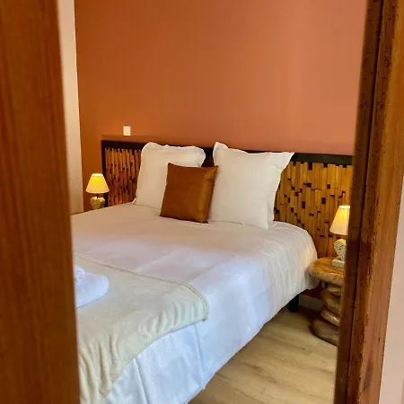 Mabel - T3 Climatise, Wifi, Quartier * Σετ