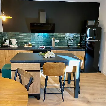 Mabel - T3 Climatise, Wifi, Quartier * Sète