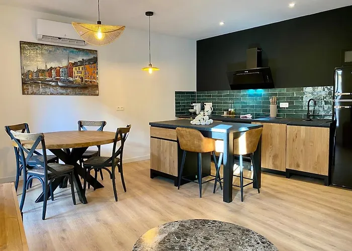 Mabel - T3 Climatise, Wifi, Quartier Apartamento Sète